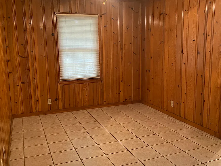 4762 N Pinewood Dr — Photo 4