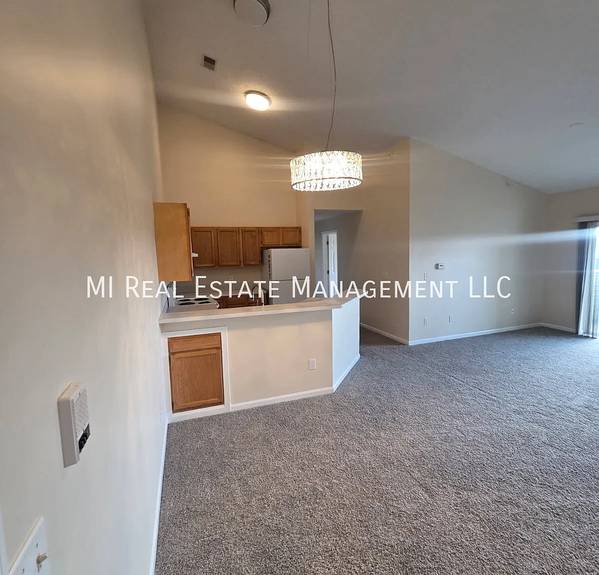 2 bed, 2.0 bath, 800 sqft, $1,650 — Photo 3