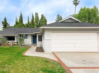 15925 Tuba St, North Hills, CA 91343