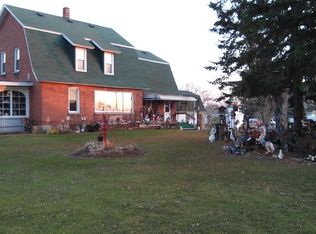 5241 Lapeer Rd, Kimball, MI 48074