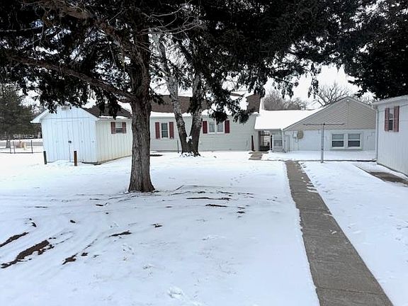 3rd image of 321 N 4th Ave