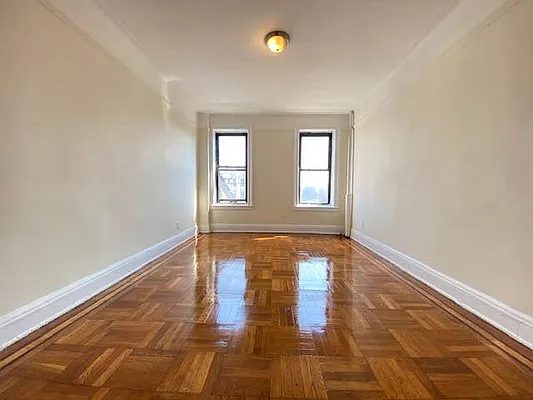 Rented by Queens Apartments Realty LLC | media 6