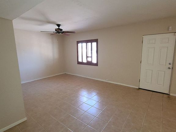 5th image of 1407 W Glenrosa Ave