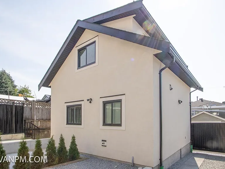 55XX Melbourne St #3 — Photo 12