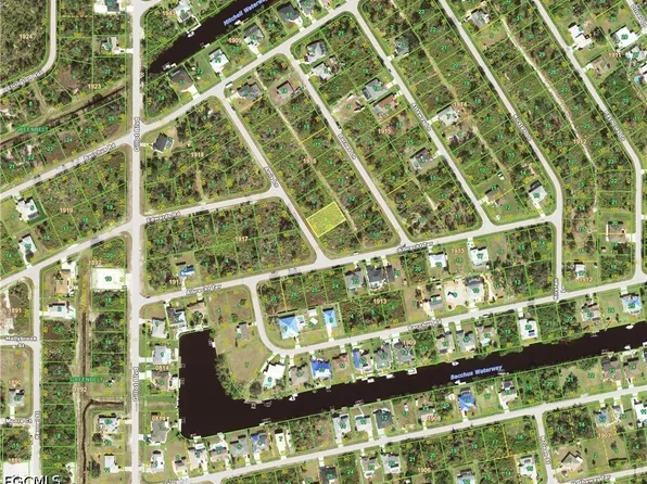 4222 Amis Ln, Port Charlotte, FL 33981