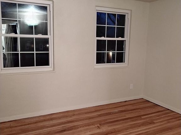 4th image of 442 Clearview Dr APT M