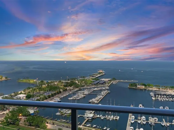 100 1st Ave N Unit 2703, St Petersburg, FL 33701