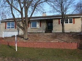 5903 Robil Ct E, La Crosse, WI 54601