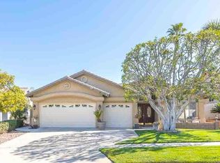 1041 Apple Blossom Ln, Corona, CA 92881