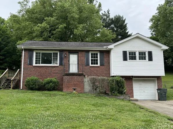 671 Frankfort Dr, Hermitage, TN 37076