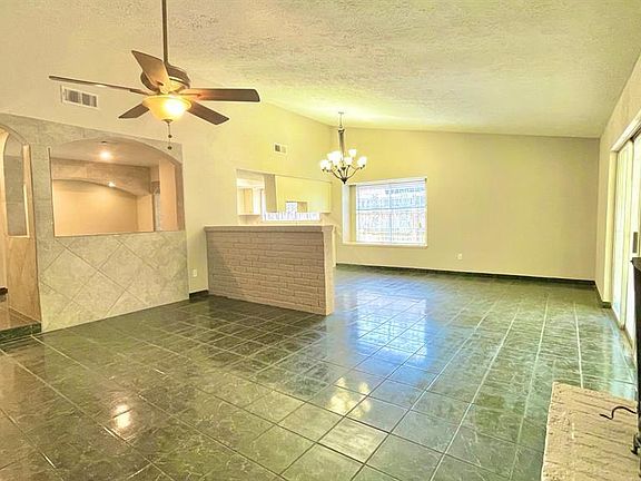 2nd image of 7814 Whispering Wood Ln