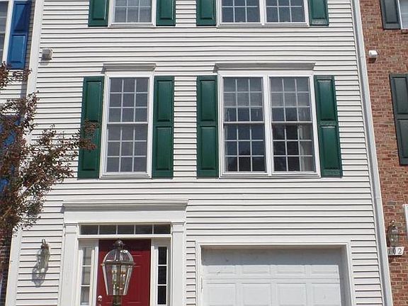 2nd image of 104 Cork St