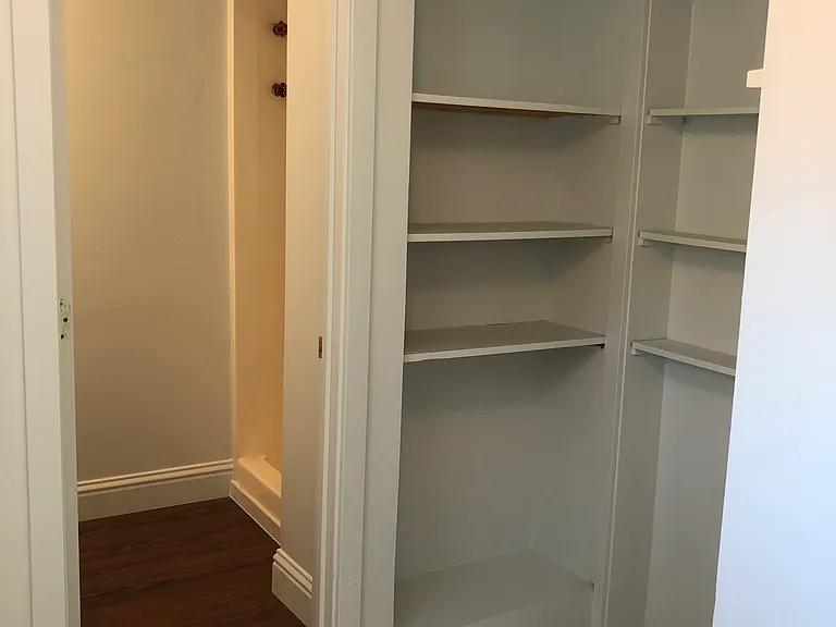 352 Clark Way — Photo 6