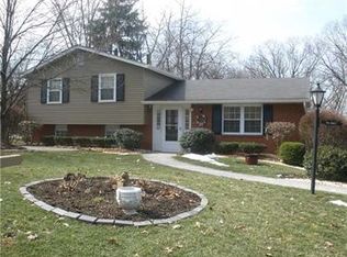 1999 Menold Dr, Allison Park, PA 15101