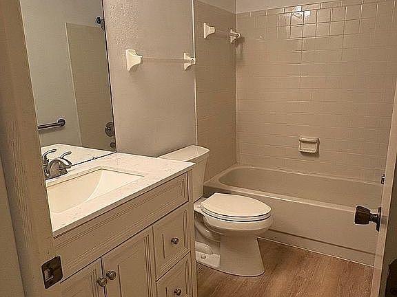 4th image of 8041 S Woods Cir Unit 9