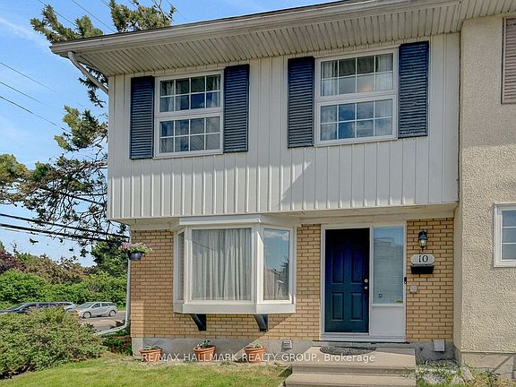3rd image of 10 Greenbank Rd