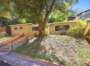 3863 Ridgemoor Dr, Studio City, CA 91604