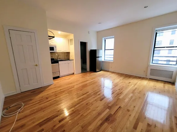145 East 17th Street image 1 of 6