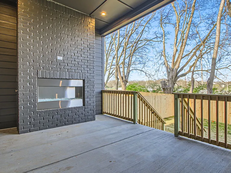 623B Eastboro Dr — Photo 26