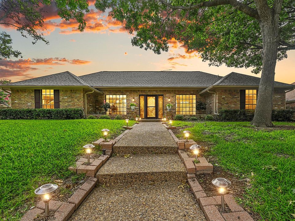 1st image of 3820 Santiago Dr