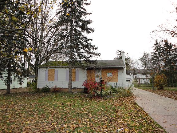2nd image of 6 Carolina Ave