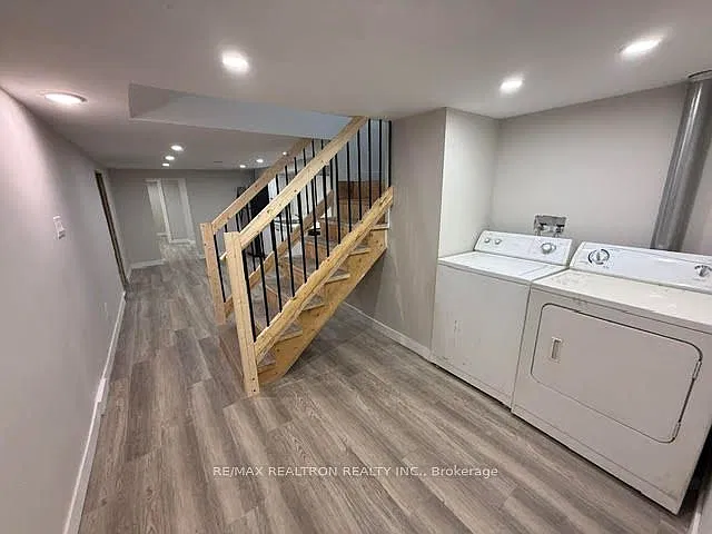 2 bed, $1,900 — Photo 3