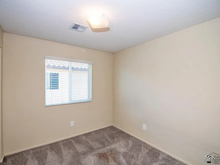 3657 S Benson Ave — Photo 10