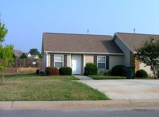 122 Springwood Ln, Mooresville, NC 28117