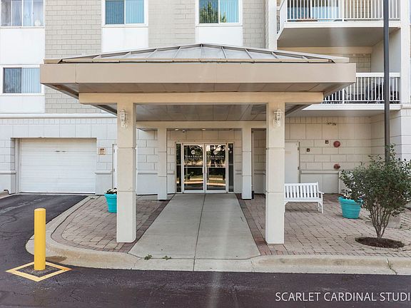 3rd image of 2020 Saint Regis Dr APT 508