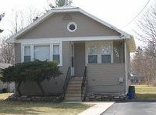 4340 Florence Ave, Downers Grove, IL 60515