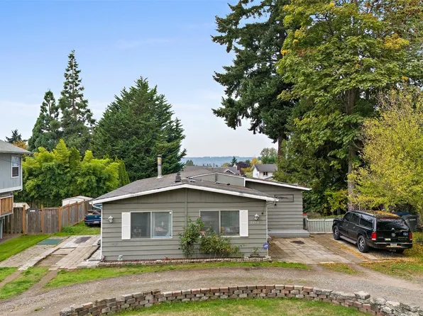 24319 24th Avenue S, Des Moines, WA 98198