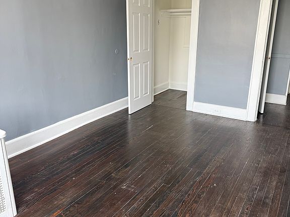 4th image of 20 Heckel St Floor 2