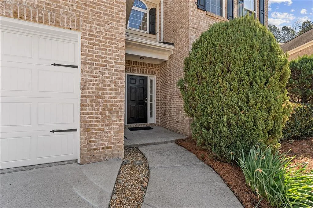4 bed, 3.5 bath, 2916 sqft, $3,400 — Photo 4