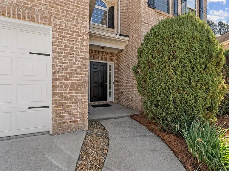 3329 Rosecliff Trce — Photo 4