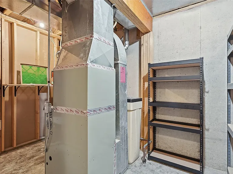 660 Magnolia Ln #2 — Photo 23