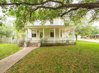 711 E Lott St, Beeville, TX 78102