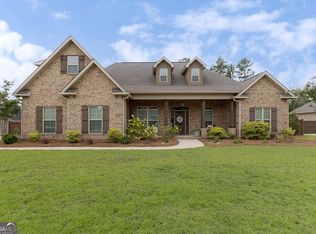 242 Woodlands Blvd, Kathleen, GA 31047