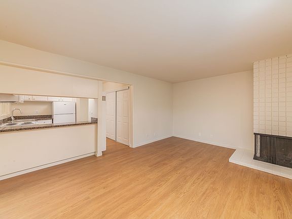 2nd image of 2057 Camel Ln APT 5