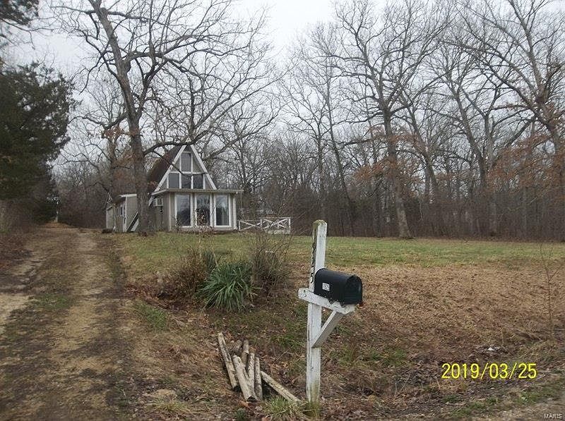 1st image of 1925 Lakeshore Dr