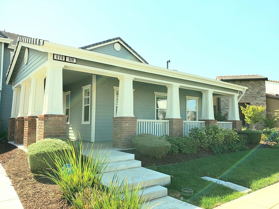 1st image of 628 N San Marcos Dr #B