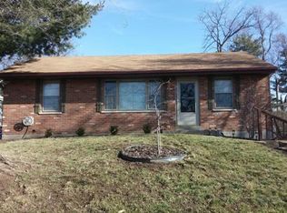 1928 Uceyle Ave, Saint Louis, MO 63114