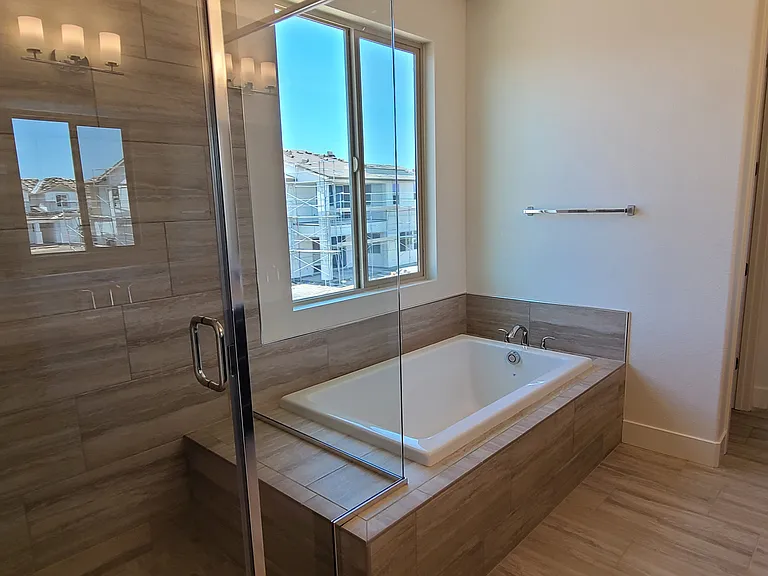 2208 Randolph Pl — Photo 27