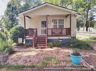 309 N Howard St, Chadbourn, NC 28431