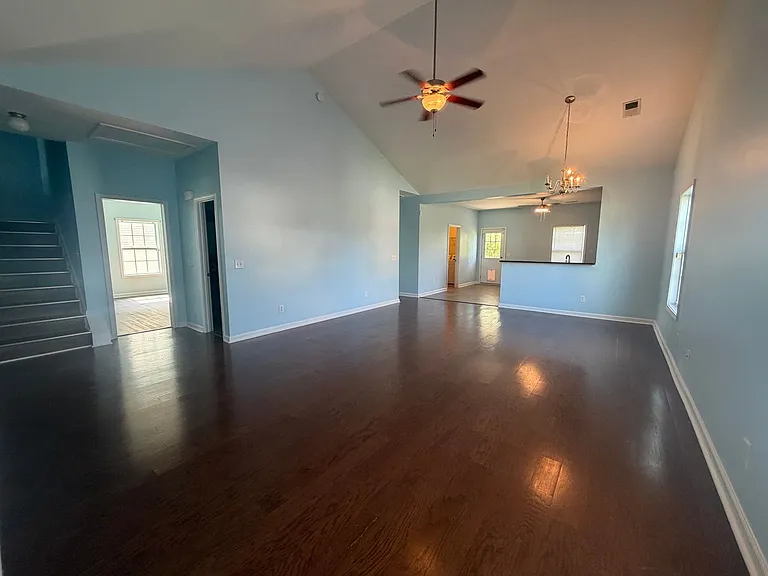 3665 Galloway Ln — Photo 3