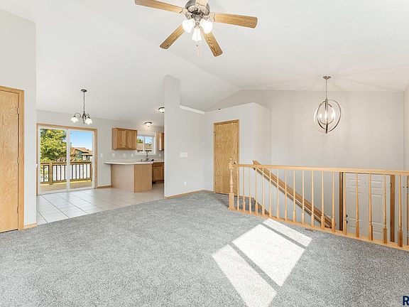 2nd image of 5809 S Sundowner Ave
