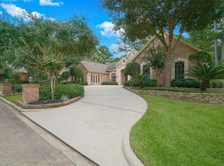 17 Highwood Rd, Montgomery, TX 77356