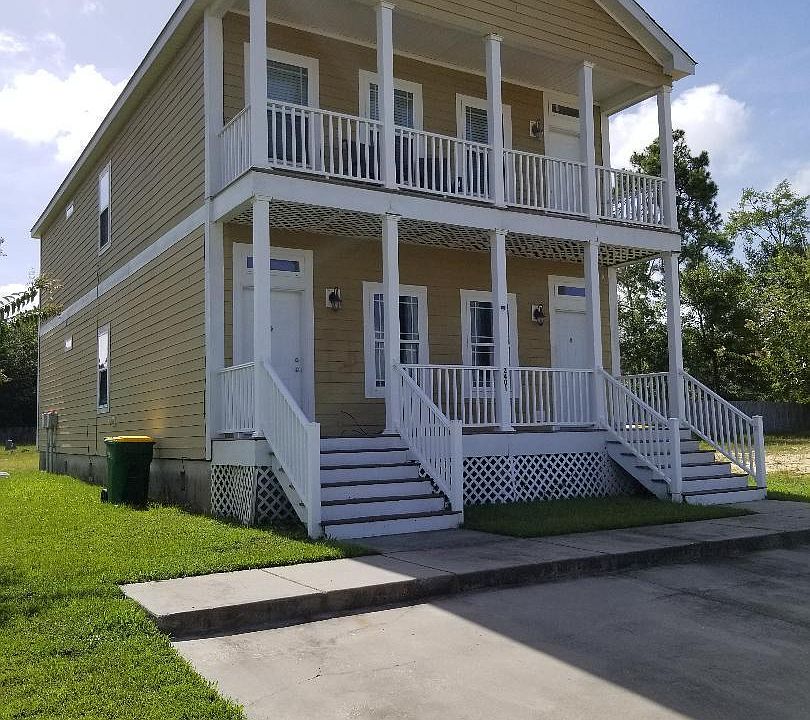 1st image of 2401 Esplanade St #A