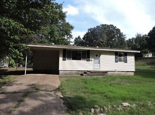 95 Pinecrest Hl, Evening Shade, AR 72532