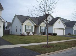 2951 Savannah Dr, Aurora, IL