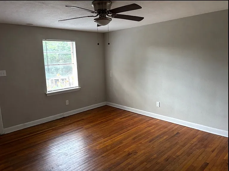 722 F Ave SE #720 — Photo 6